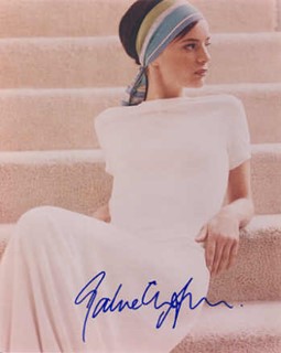 Gabrielle Anwar autograph