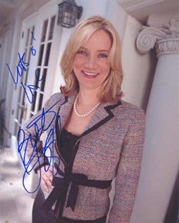 Beth Littleford autograph