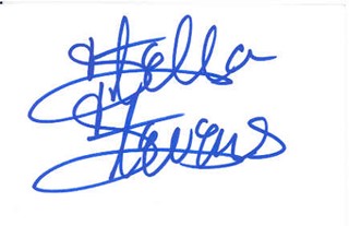 Stella Stevens autograph