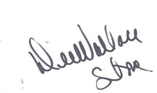 Dee Wallace Stone autograph