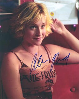 Allison Mack autograph