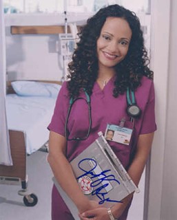 Judy Reyes autograph