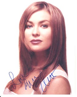 Carmen Electra autograph