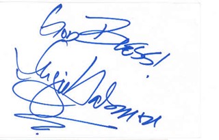 Angie Harmon autograph