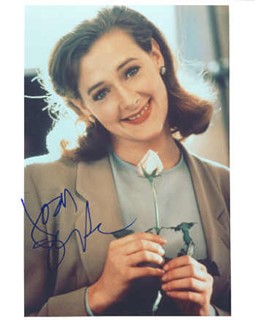 Joan Cusack autograph