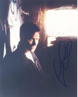 Tim Daly autograph