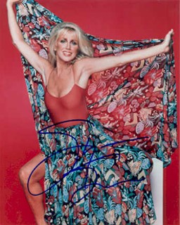 Suzanne Somers autograph