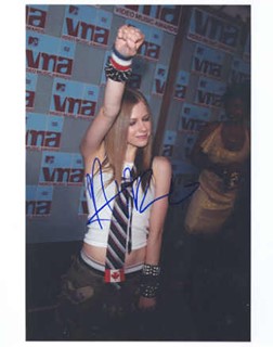 Avril Lavigne autograph