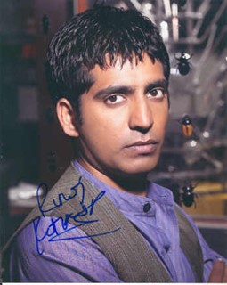Ravi Kapoor autograph