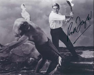 Rod Taylor autograph