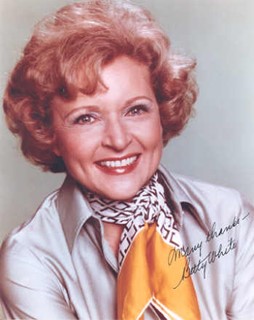 Betty White autograph