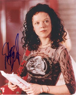 Emily Bergl autograph