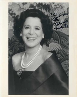 Kitty Carlisle autograph