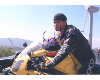 Jay Hernandez autograph