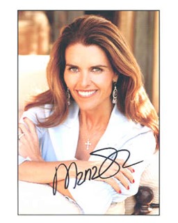 Maria Shriver autograph