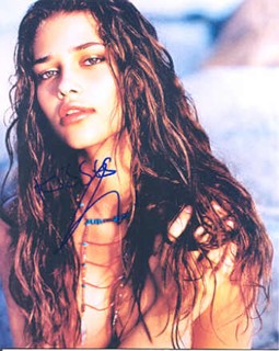 Ana Beatriz autograph
