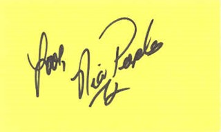 Nia Peeples autograph