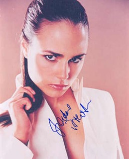 Jordana Brewster autograph