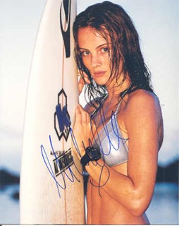 Michelle Behennah autograph