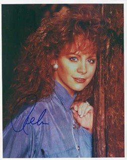 Reba McEntire autograph