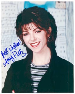 Amy Pietz autograph