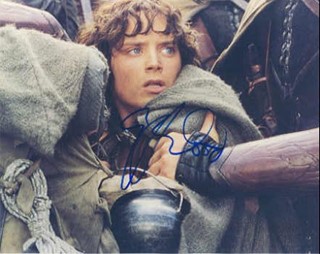 Elijah Wood autograph