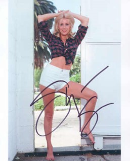 Suzanne Somers autograph