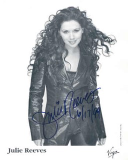 Julie Reeves autograph