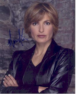 Mariska Hargitay autograph