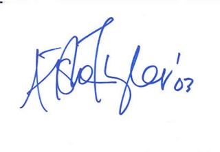 Aisha Tyler autograph