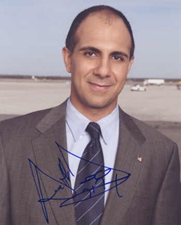 Anthony Azizi autograph