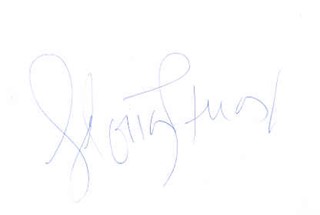 Gloria Stuart autograph