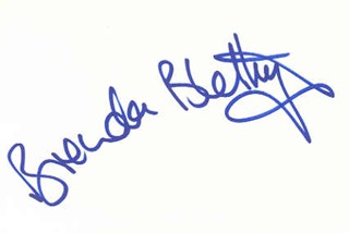Brenda Blethyn autograph