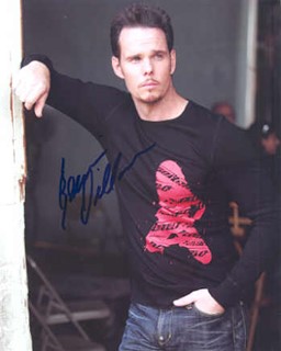 Kevin Dillon autograph