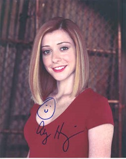 Alyson Hannigan autograph