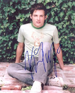 Kevin Zegers autograph
