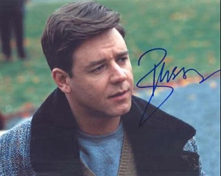 Russell Crowe autograph