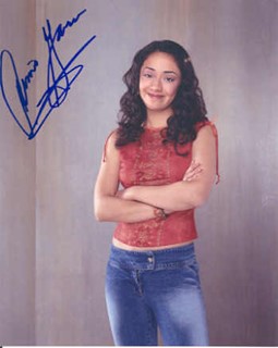 Aimee Garcia autograph