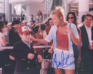 Arielle Kebbel autograph