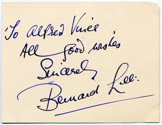Bernard Lee autograph