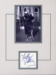 Shelley Winters autograph