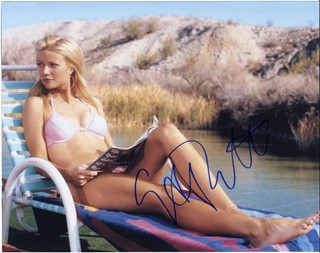 Gwyneth Paltrow autograph