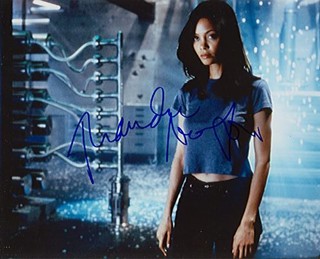 Thandie Newton autograph