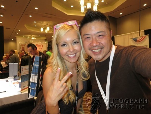 Aaliyah Love autograph