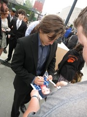 signing photo