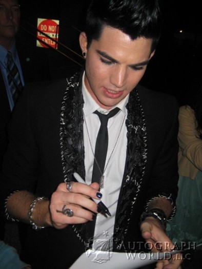 Adam Lambert autograph