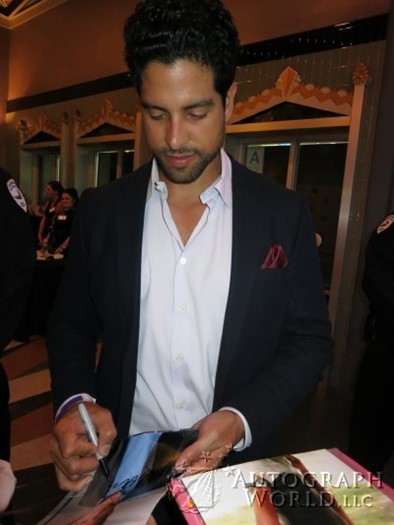 Adam Rodriguez autograph