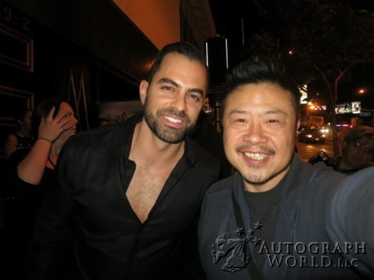 Adrian Bellani autograph