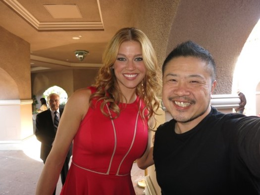 Adrianne Palicki autograph