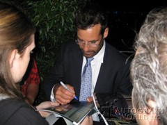 signing photo